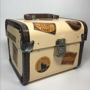 Retro vintage inspired wood box, storage 6.5x6.5x8